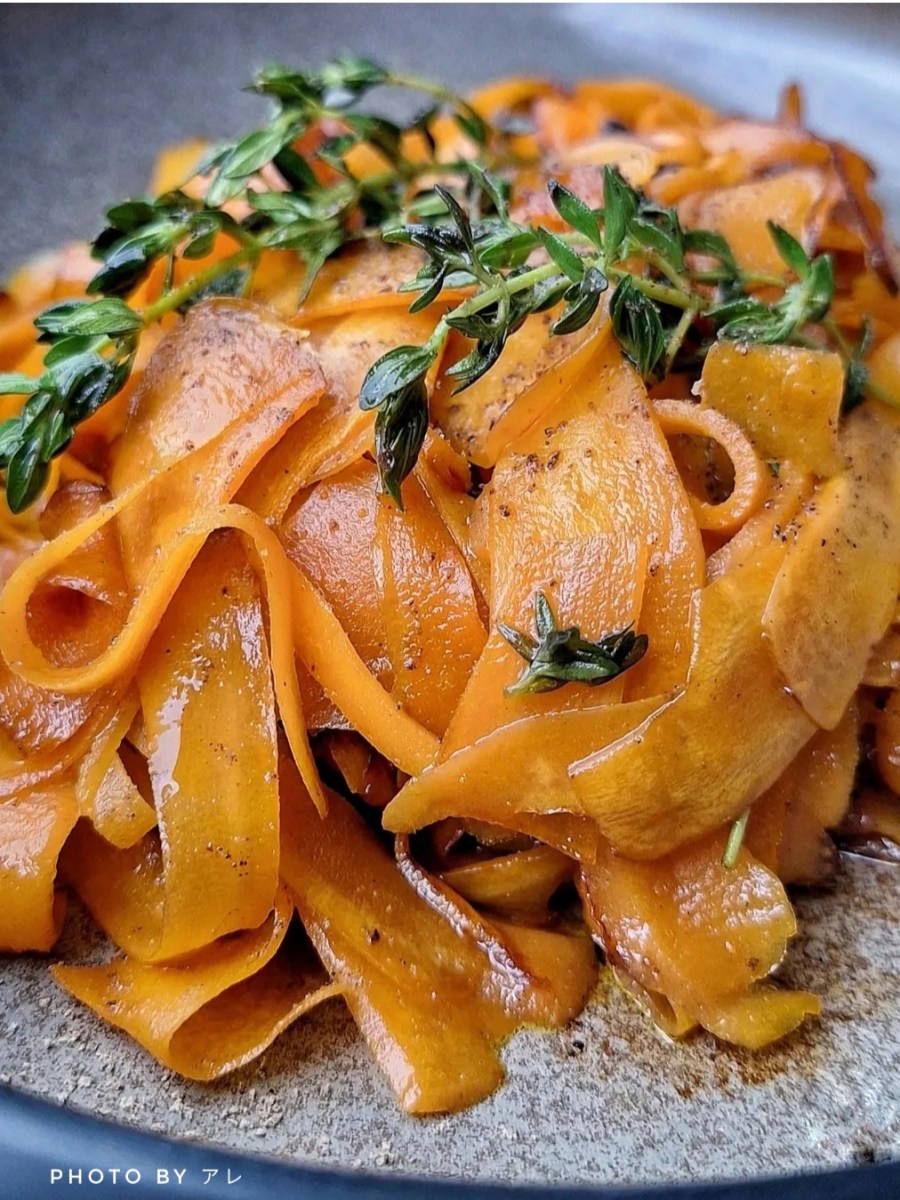 Le MIE carote sono diventate famose…chi è la&nbsp;Gloria???